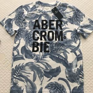 Brand new Abercrombie & Fitch boy’s t-shirt
